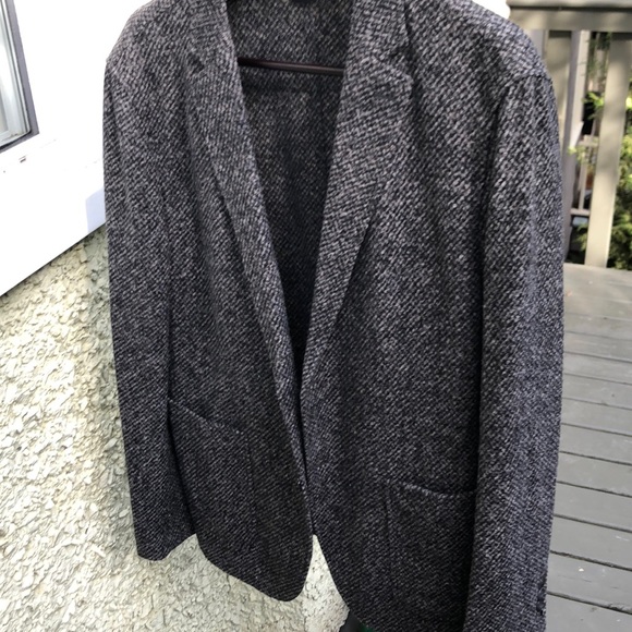 Hugo Boss Fitted soft wool/synthetic blend blazer - Picture 1 of 4